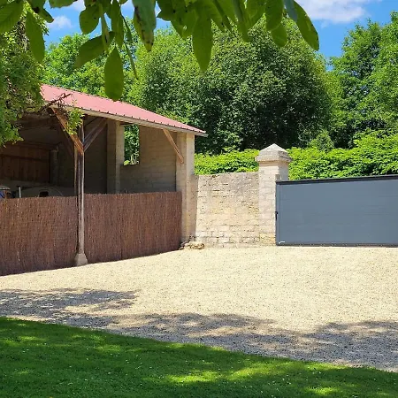Le Vallon Clos * Moussy-Verneuil